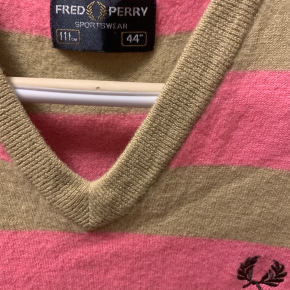 FRED PERRY - Picture 3 of 4